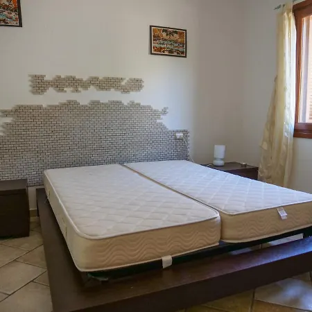 Villetta Su Puntu Con Giardino Budoniaffitti Holiday home *